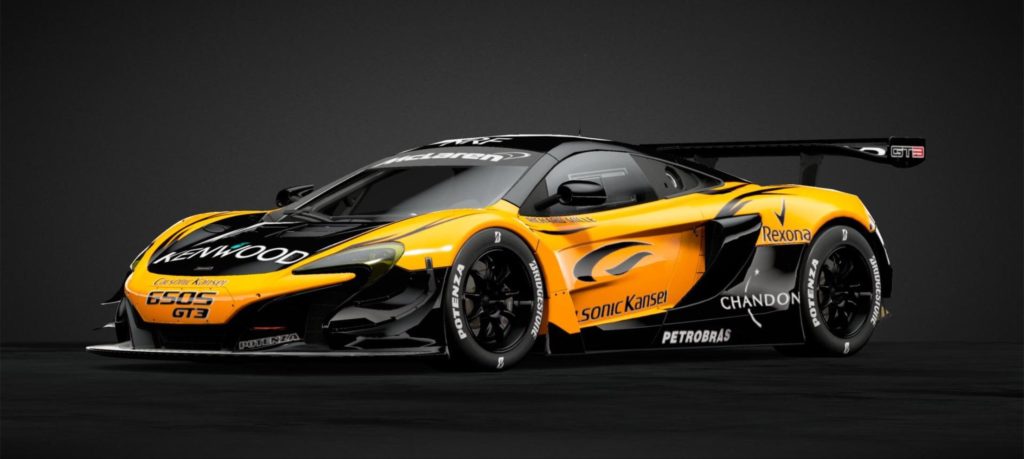 Автомобиль команды F1 McLaren с запчастями Calsonic Cansei