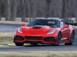 2019 chevrolet corvette zr1 — испытания в вирджинии (видео) Page d'accueil