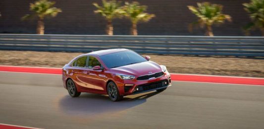 2019 kia forte прибывает с намеками на днк stinger Ana Sayfa