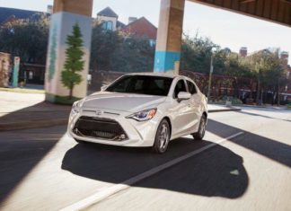 2019 Toyota Yaris Sedan: Mid-Premium Goodness