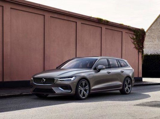 2019 volvo v60 раскрыт, акцент на универсальность и безопасность Pagina iniziale