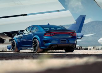 Dodge Charger 2020: quando il wide body arriva in città
