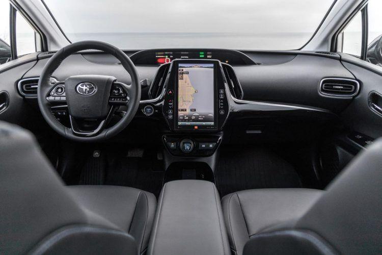 Toyota Prius 2020 года: все еще эффективна после всех этих лет