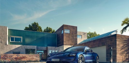 2020 porsche taycan: внутри четырехдверный, полностью электрический 911 Pagina iniziale