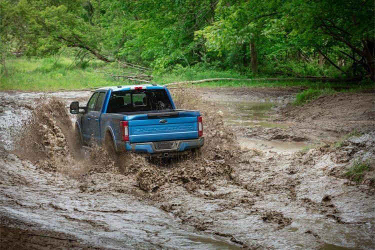 Ford Super Duty Tremor Off-Road Package: Bring the Heavy Equipment