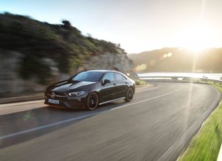2020 Mercedes-Benz CLA: Benz trim på ingångsnivå