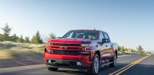 Chevy silverado 1500 duramax sails прошлых конкурентов, объявлена экономия топлива Κύρια σελίδα