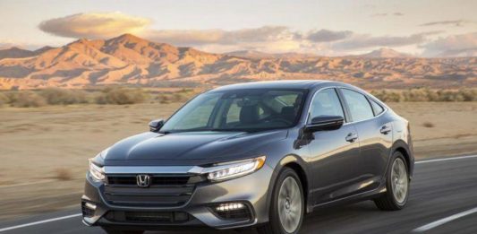 Honda insight 2019 с расходом 1 галлон на 55 миль (mpg) Page d'accueil
