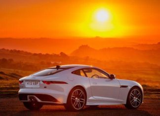 Клетчатый флаг Jaguar F-TYPE: ограниченный выпуск F-TYPE на 2020 год