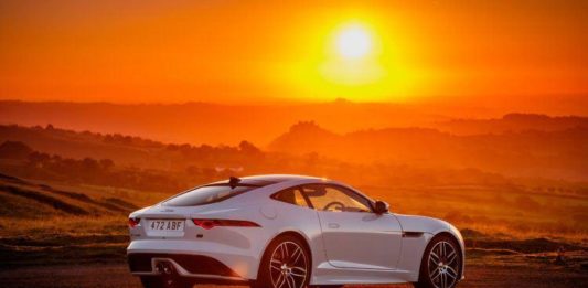 Клетчатый флаг jaguar f-type: ограниченный выпуск f-type на 2020 год ホームページ