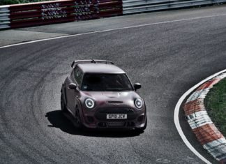 Mini John Cooper Works GP: испытания прототипов на Нюрбургринге