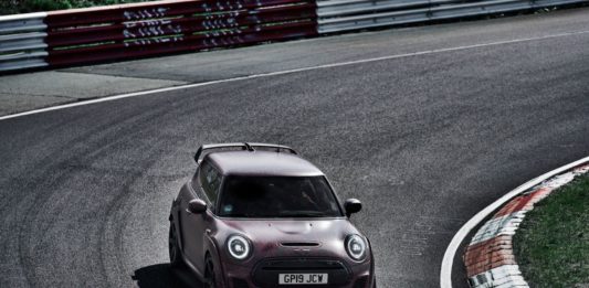Mini john cooper works gp: испытания прототипов на нюрбургринге Page d'accueil