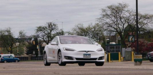 Autosens – одна из лучших конференций в области автономного вождения, где можно пообщаться с инженерами Pagina iniziale