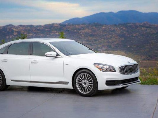 Может ли 2019 kia k900 конкурировать с европейцами? 홈 페이지