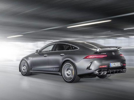 Mercedes-amg gt 63 s edition 1 2019: еще более индивидуальный Начална страница
