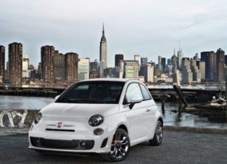 Fiat се стреми към допълнителна светкавица с 500 Urbana Edition