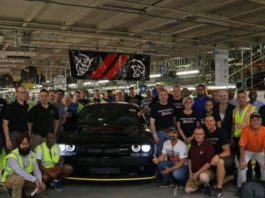 Dodge challenger srt demon собран в конце 2018 года Начална страница