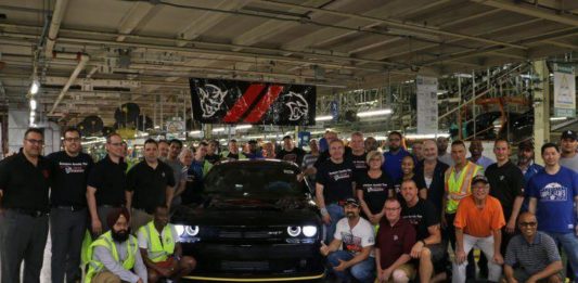 Dodge challenger srt demon собран в конце 2018 года Главная страница