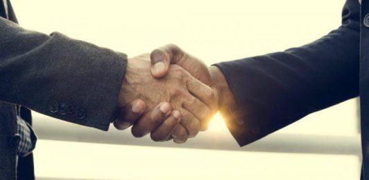 Стратегическое партнерство ford и volkswagen ag повысит конкурентоспособность и улучшит сервис для клиентов ホームページ