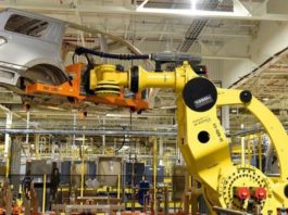Ford kentucky truck plant отвечает на растущий спрос на автомобиль класса люкс Hauptseite
