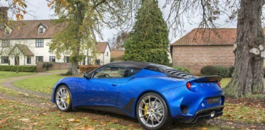 Lotus evora gt410 sport выходит из хетхеля Startsida