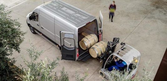 Новый mercedes-benz sprinter обещает больше комфорта, безопасности и удобства Page d'accueil