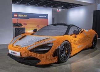 This LEGO McLaren 720S is awesome!