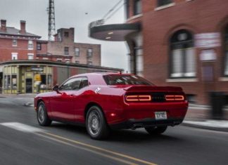 2018 Dodge Challenger GT AWD Review