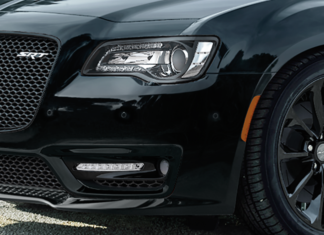 SRT (Street & Racing Technology) Chrysler 300 SRT