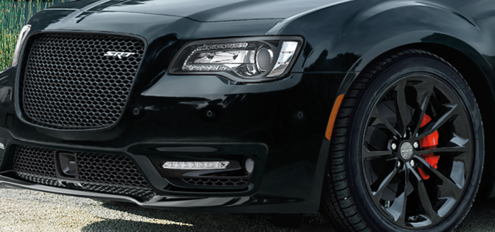 Chrysler 300 SRT