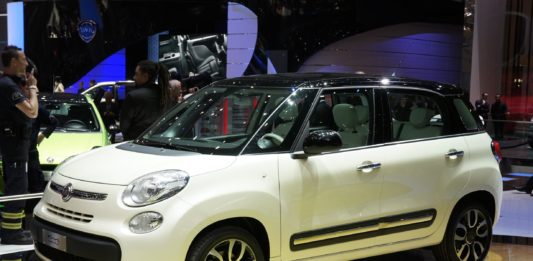 Группа fiat: fca group, fca italy Fiat 500l, женевский автосалон, 2012