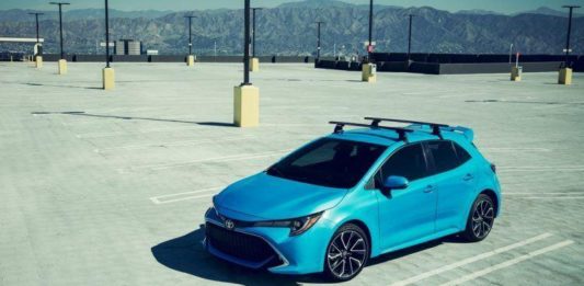 Toyota corolla hatchback 2019 Начална страница