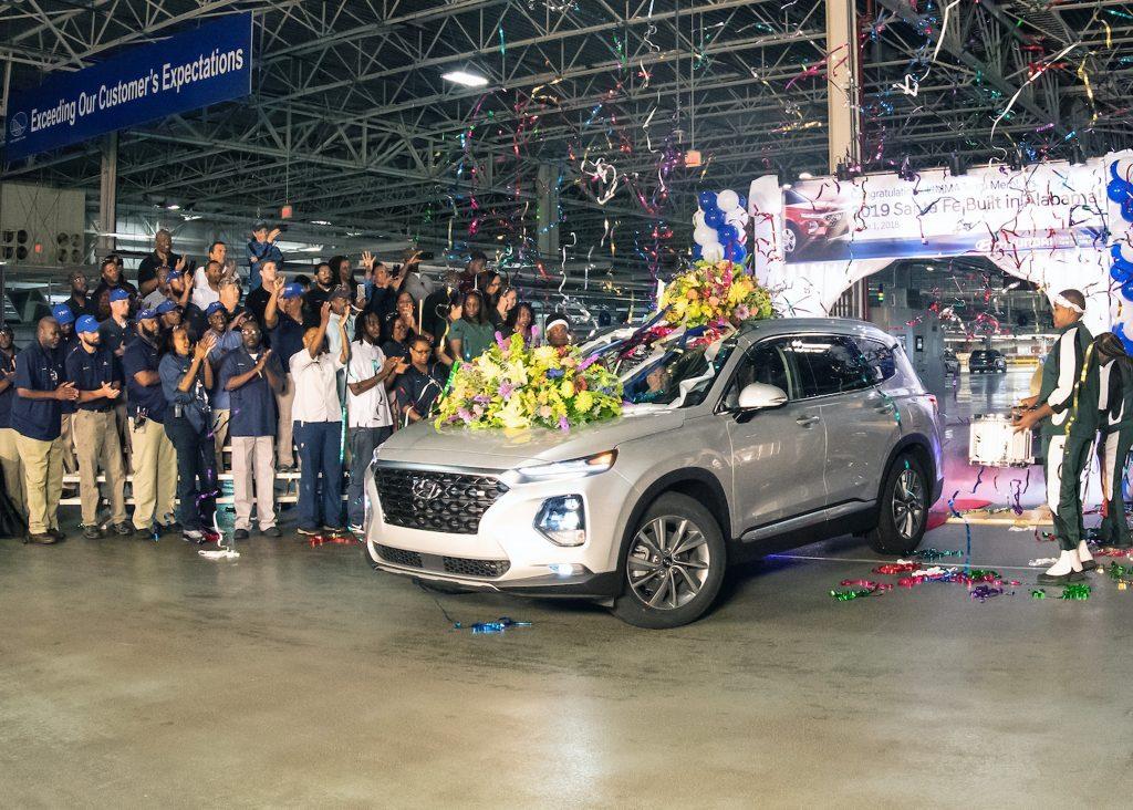Uusi sukupolvi Hyundai Tucson valmistetaan Yhdysvalloissa, uusia yksityiskohtia