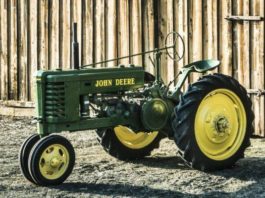 Гараж автомбога: столетие john deere Hauptseite