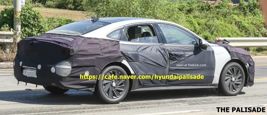 Hyundai Sonata следующего поколения Spied с солнечными батареями