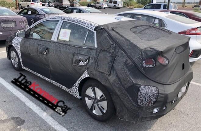 Hyundai Ioniq Facelift шпионил в первый раз