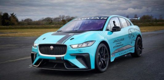 Jaguar i-pace etrophy: глобальный дебют Strona główna