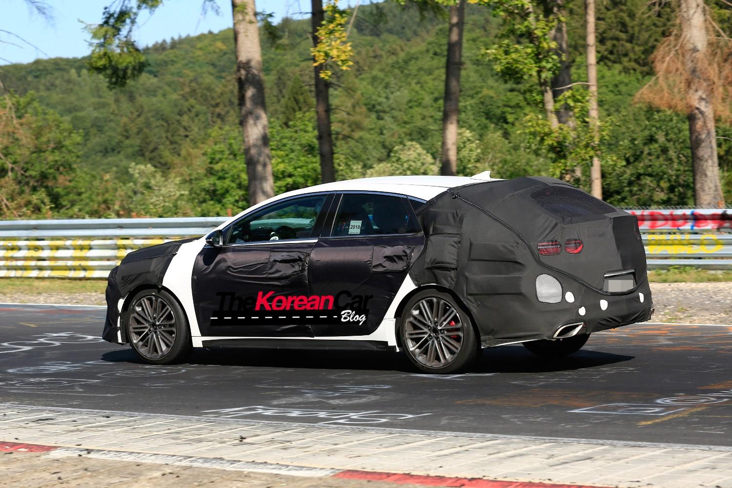 Kia Proceed Shooting Brake GT Spied на Нюрбургрингу