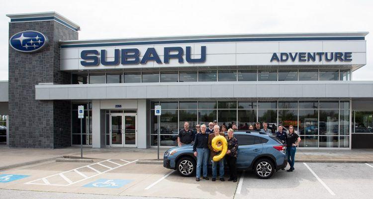 Subaru of America предоставляет девятимиллионный автомобиль Арканзасскому врачу