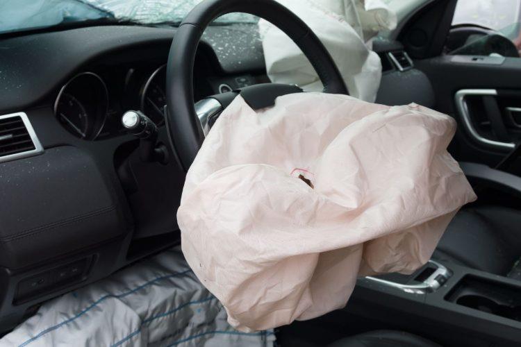Подушка безопасности напоминает: быстрые факты и как проверить свой автомобиль