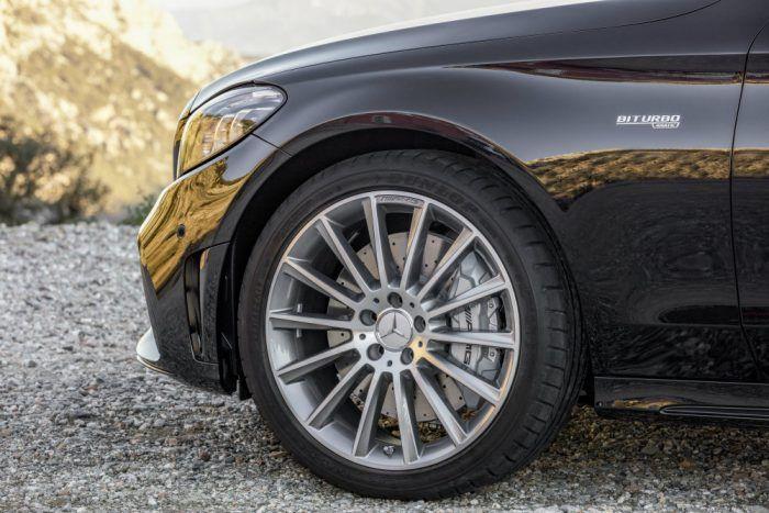 Седан Mercedes-AMG C43 2019: официальная дата выпуска
