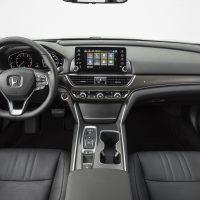 Обзор Honda Accord 2.0T Touring 2018