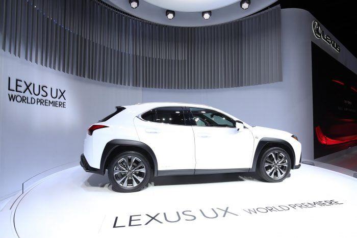 Lexus Debuts "Urban Explorer " в Женеве