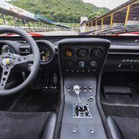 Lamborghini Miura SVR восстановленный новым, специальным подразделением автопроизводителя