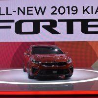 2019 Kia Forte прибывает с намеками на ДНК Stinger