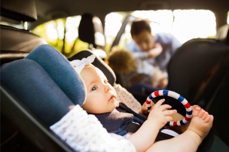 Сегодня родители больше беспокоятся о безопасности детей во время вождения: что можно сделать?
