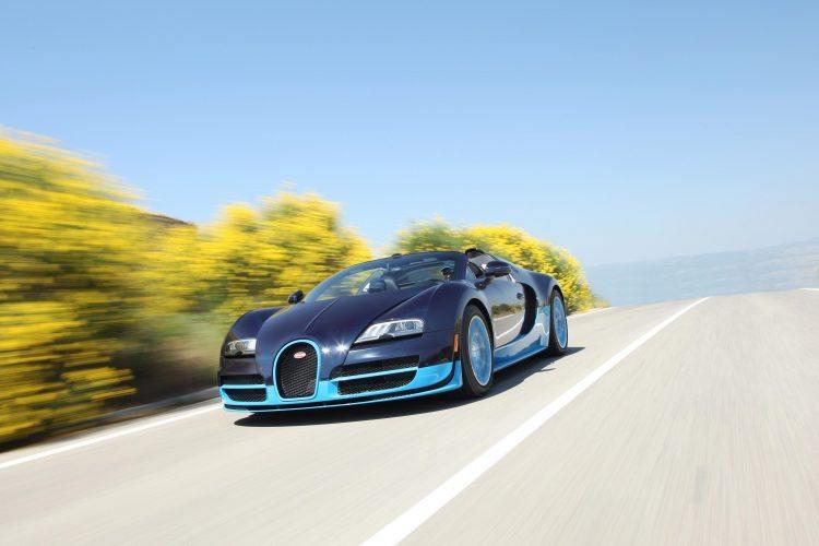Давайте на минуту оглянемся на Bugatti Veyron Legends