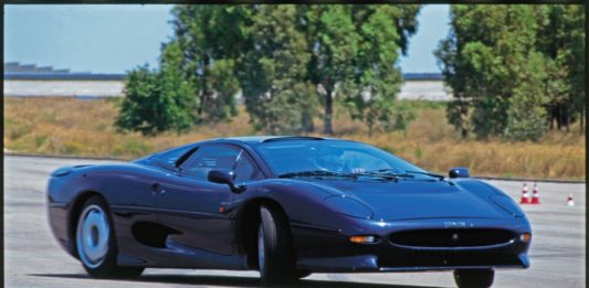 Automoblog book garage: суперкар революция Hauptseite