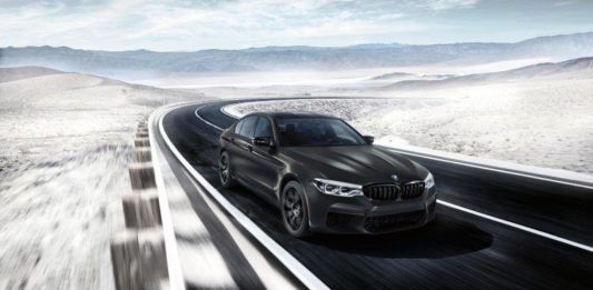 В этом 2020 году bmw m5 отмечает 35-летие баварского совершенства Pagina de pornire