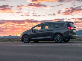 Обзор chrysler pacifica hybrid limited 2019: отлично подходит для семей Начална страница